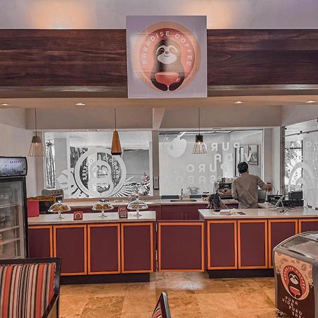 Wyndham San Jose Herradura Exterior photo Coffee Shop