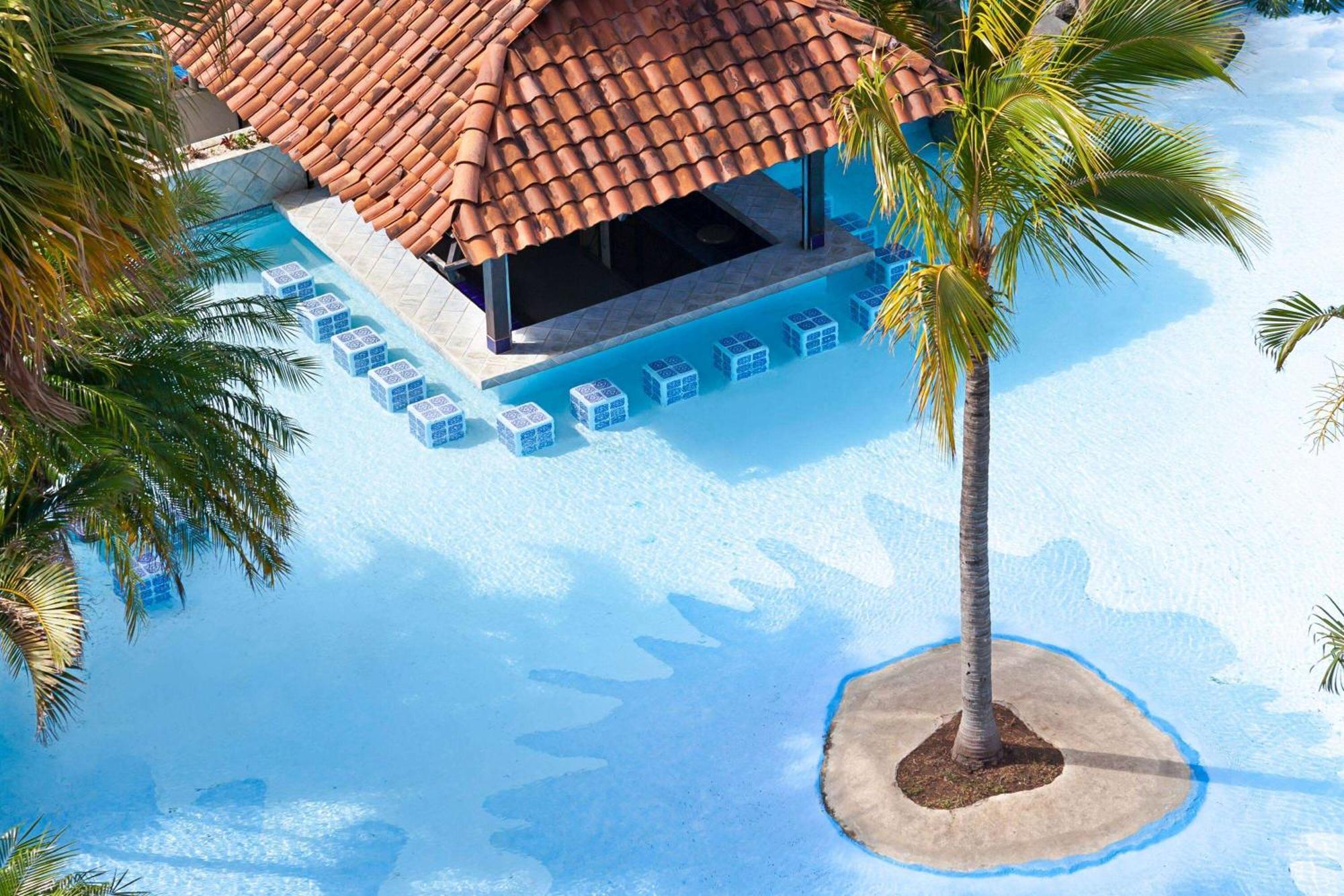 Wyndham San Jose Herradura Exterior photo The swimming pool at the hotel
